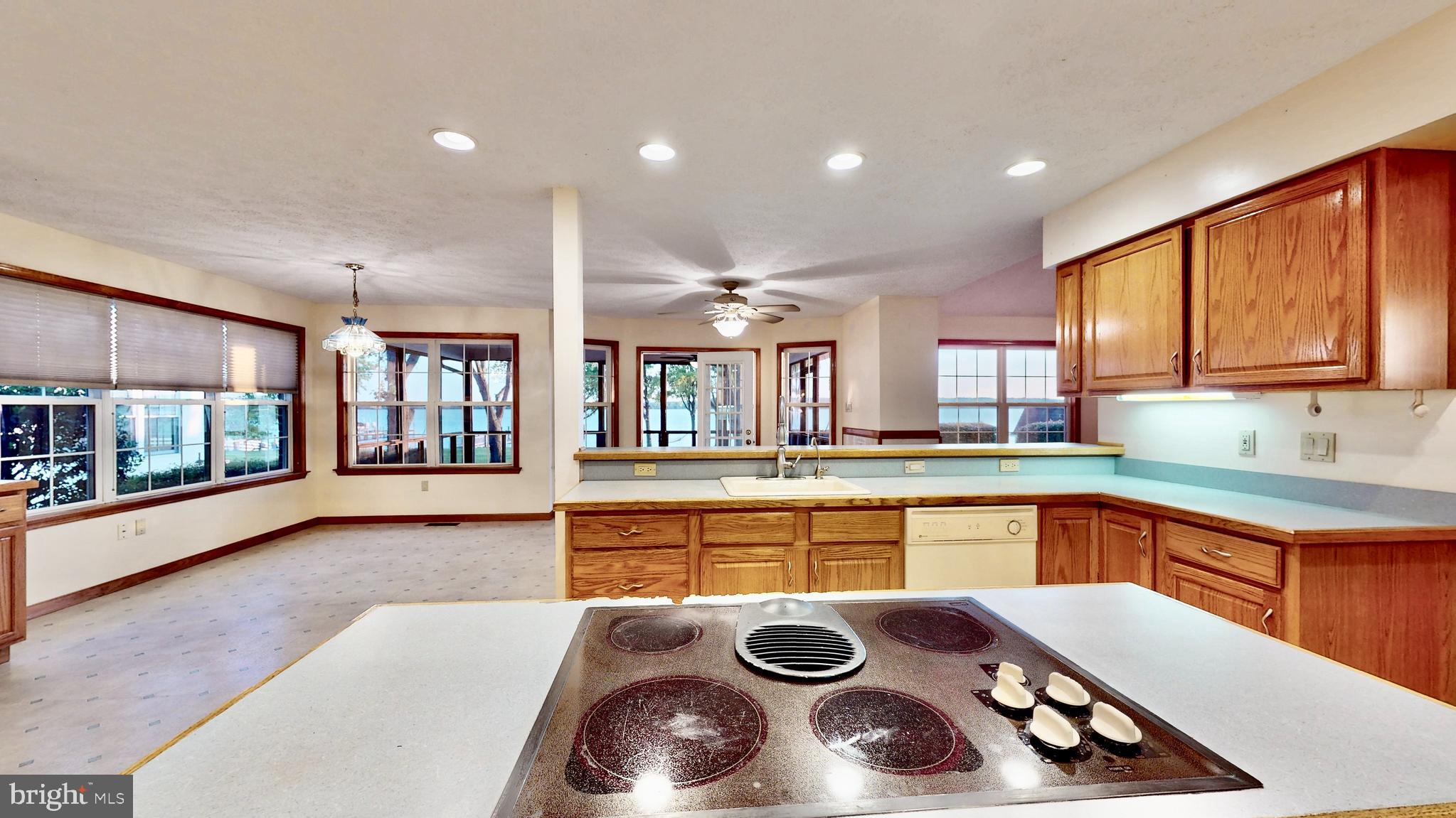 35395 ARMY NAVY DRIVE