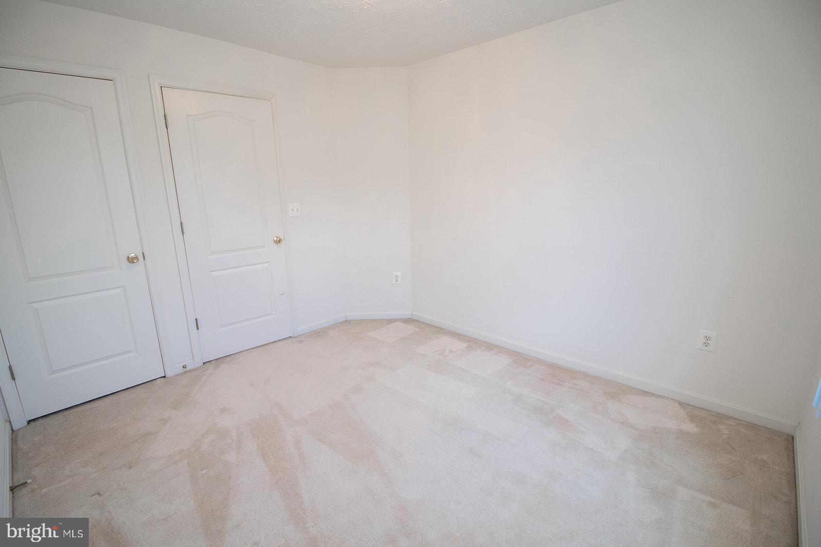 48350 LONG LANE