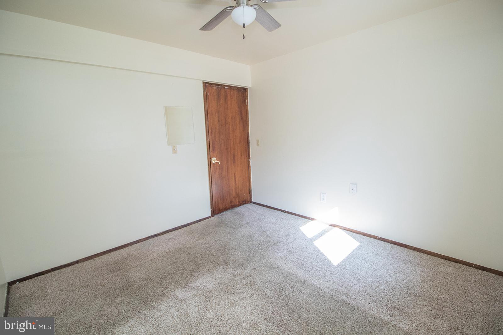 22209 LILAC WAY