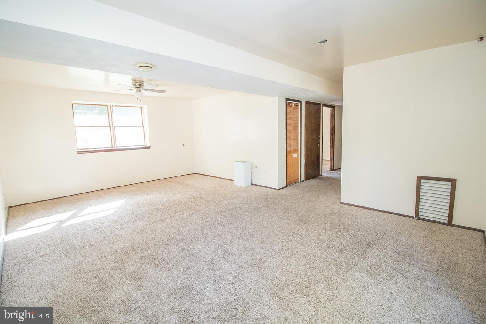 22209 LILAC WAY