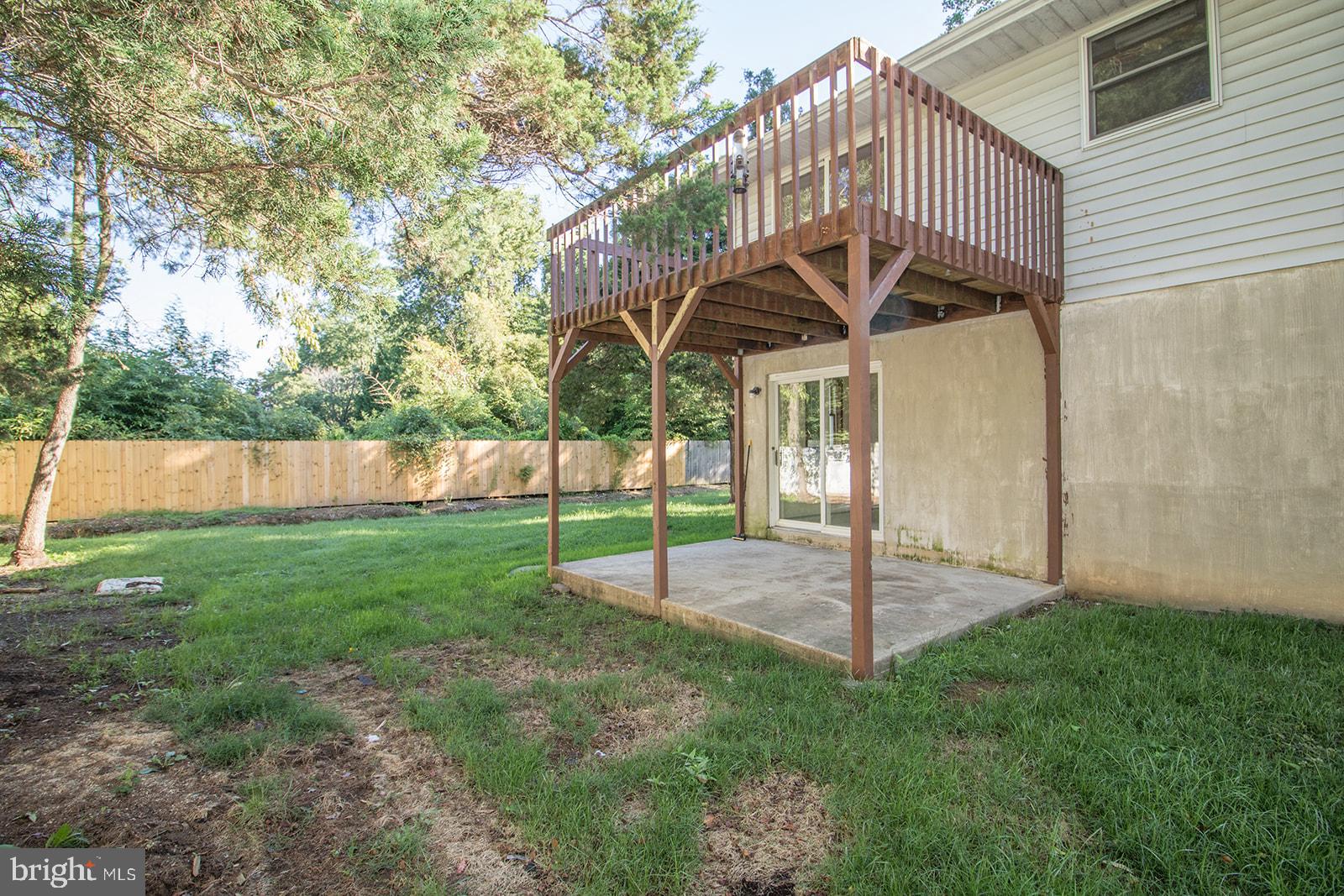 22209 LILAC WAY
