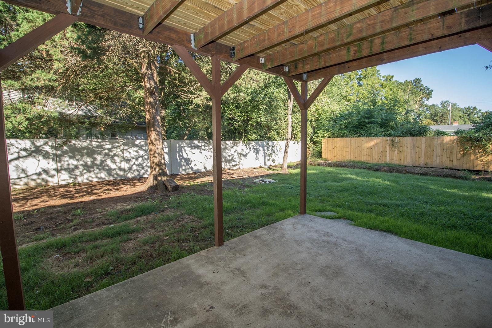 22209 LILAC WAY
