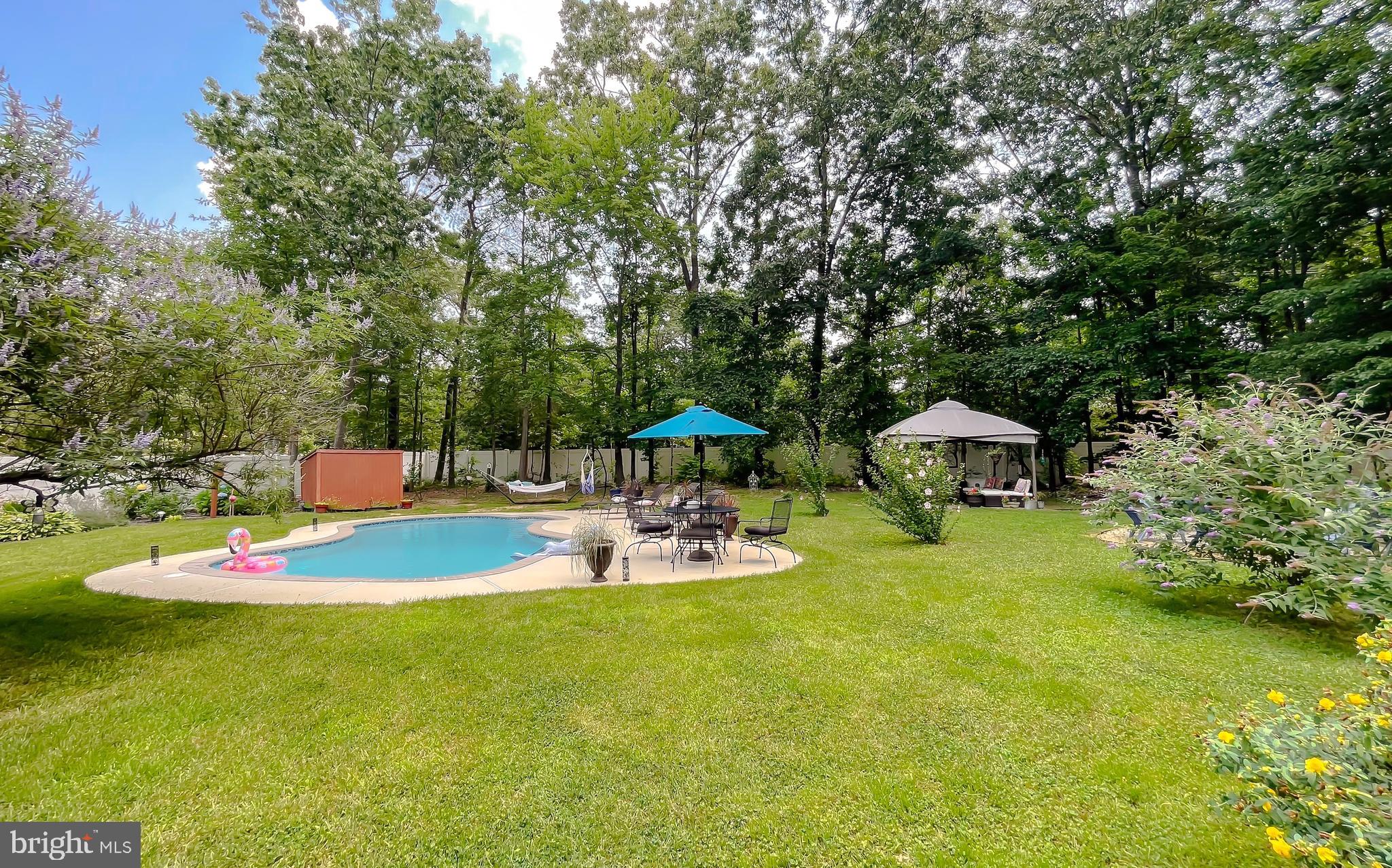 22338 WHITE OAK ROAD