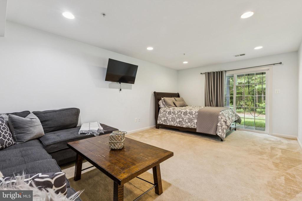 43643 EVENING PRIMROSE COURT
