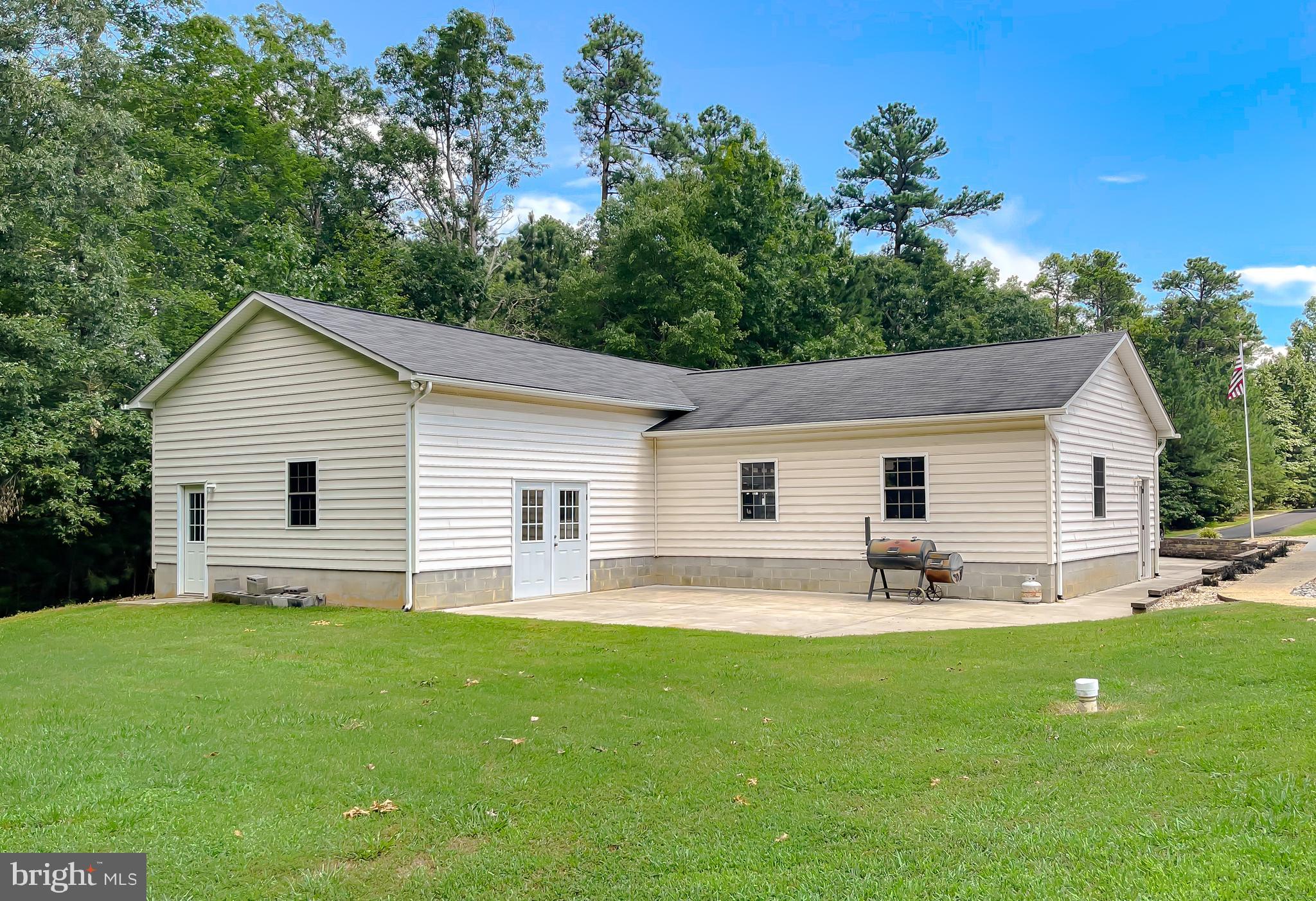 44074 MEDLEYS NECK ROAD