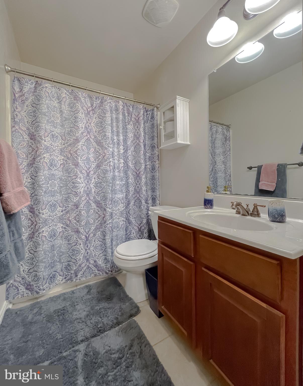 44906 GOLDEN EYE COURT