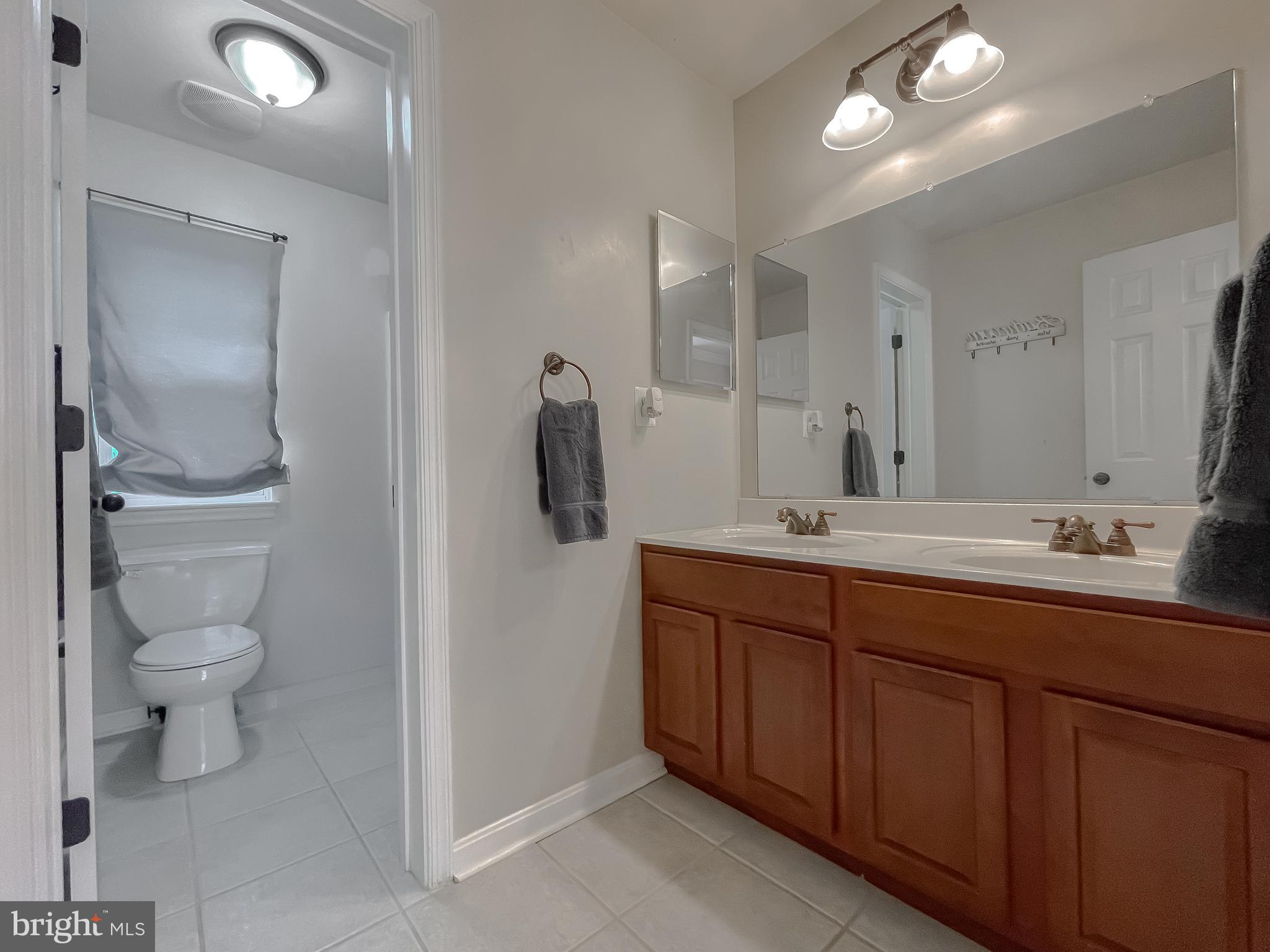 44906 GOLDEN EYE COURT