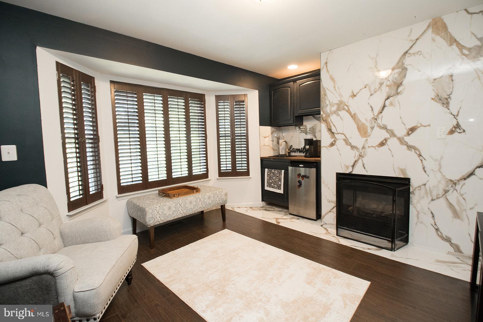 44906 GOLDEN EYE COURT
