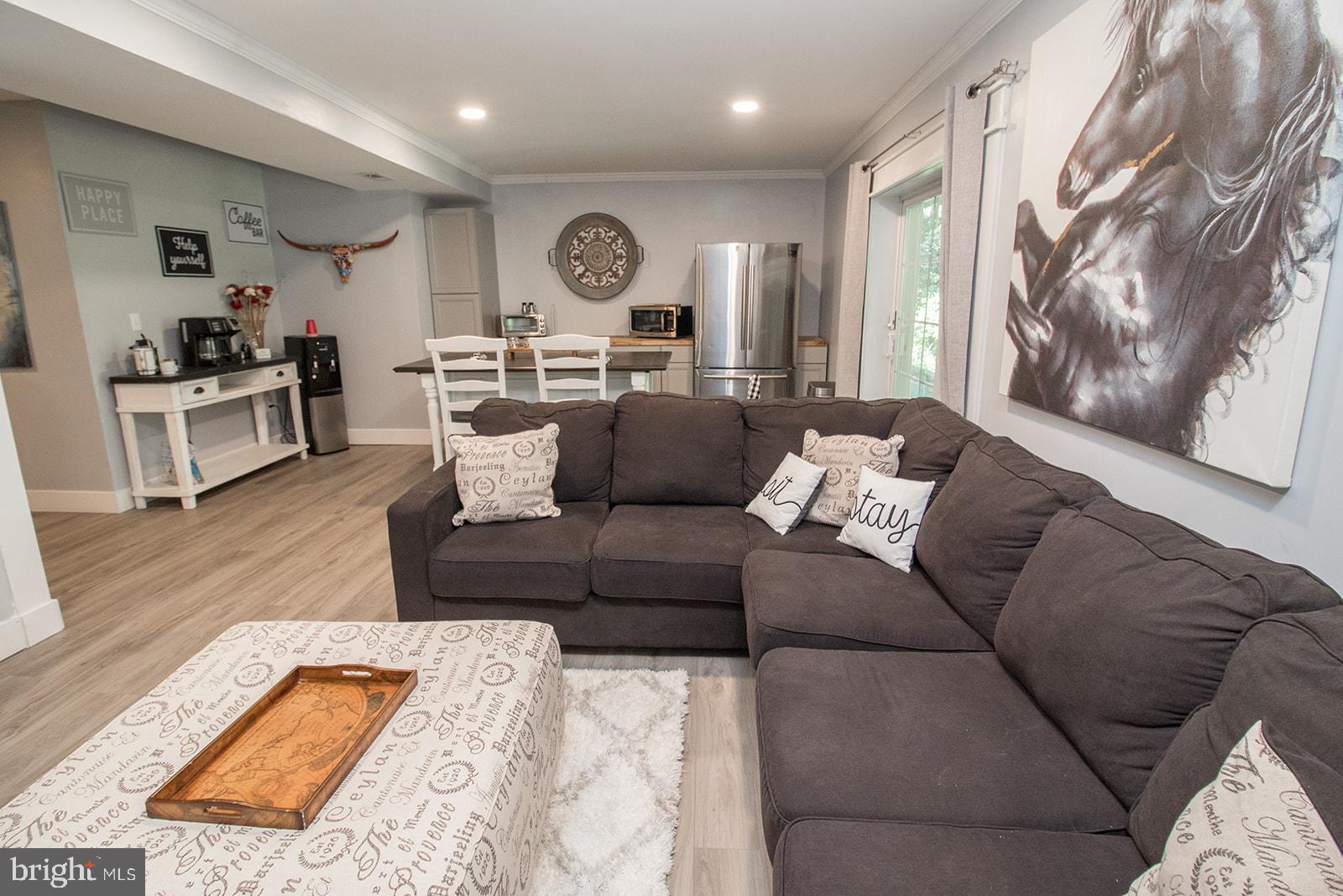 44906 GOLDEN EYE COURT