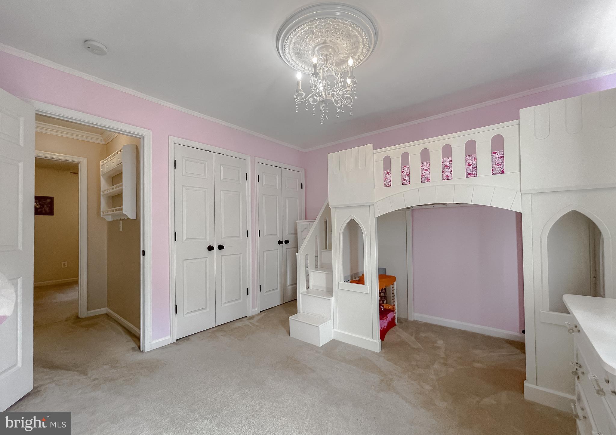 44906 GOLDEN EYE COURT
