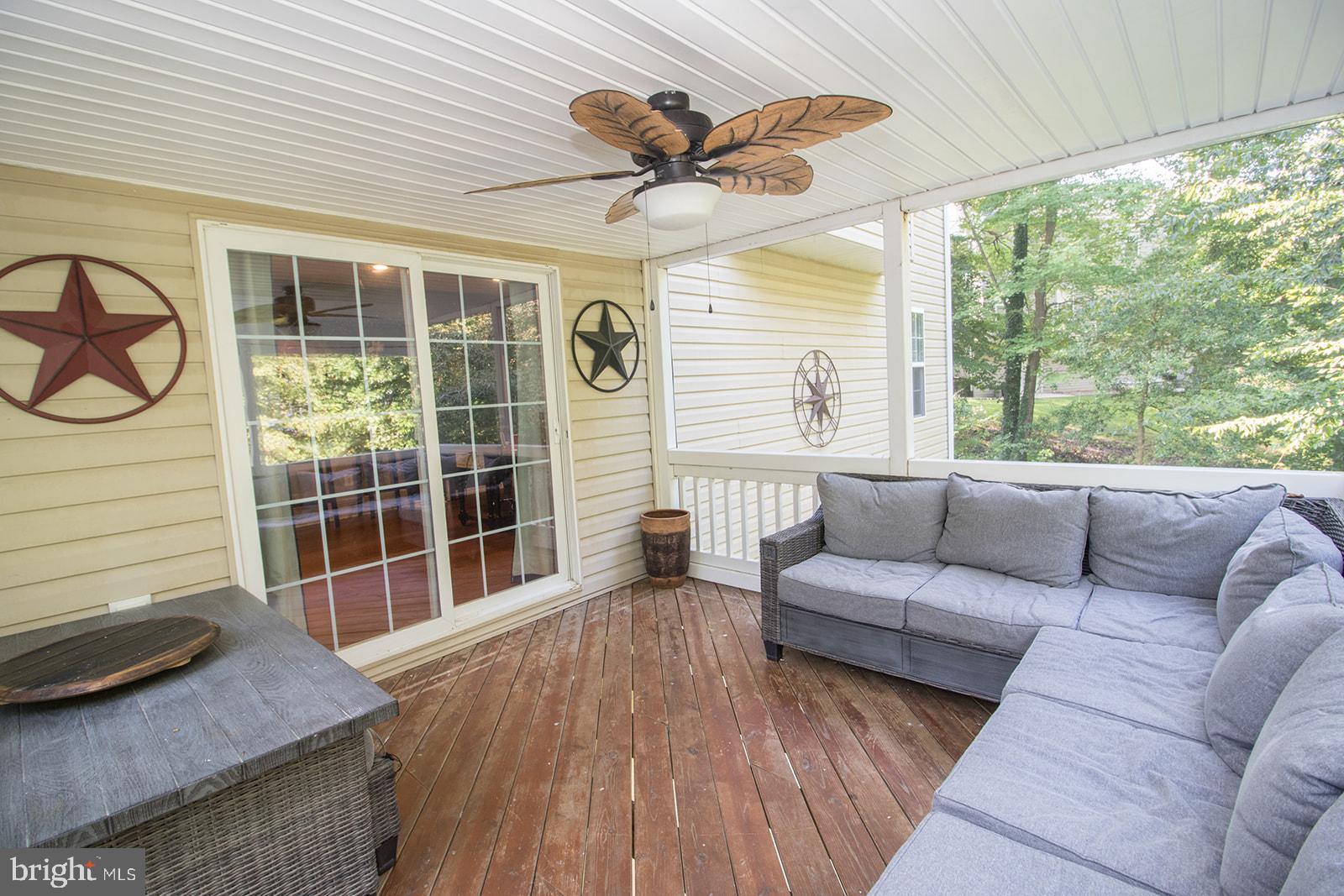 44906 GOLDEN EYE COURT