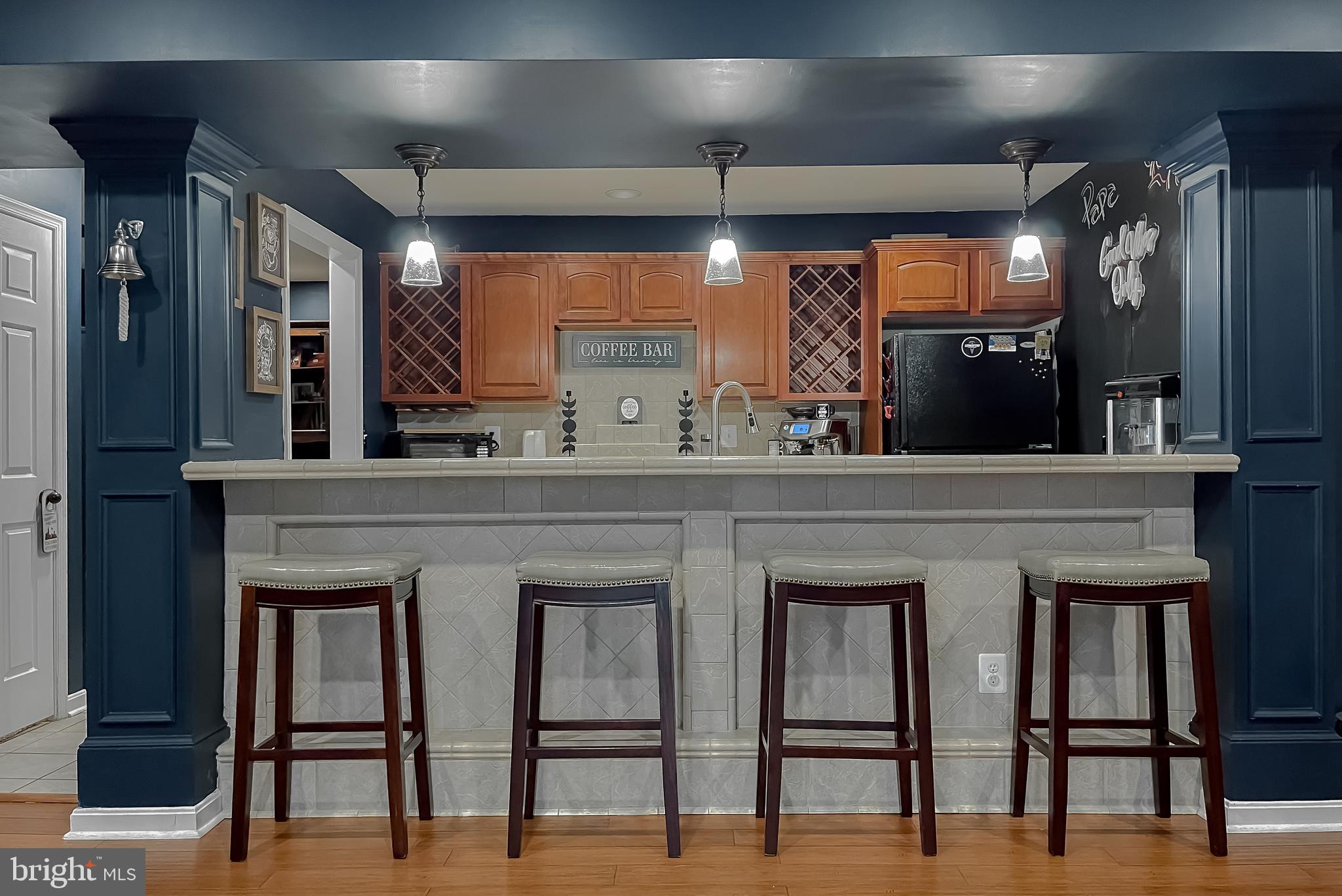 44906 GOLDEN EYE COURT