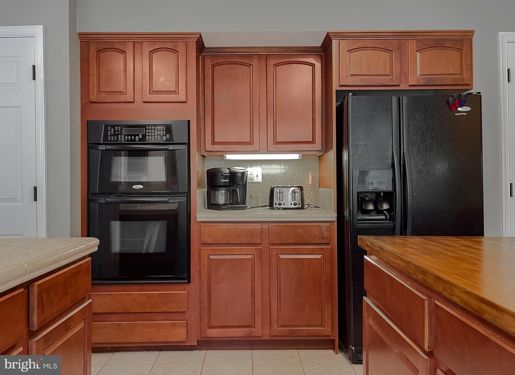 44906 GOLDEN EYE COURT