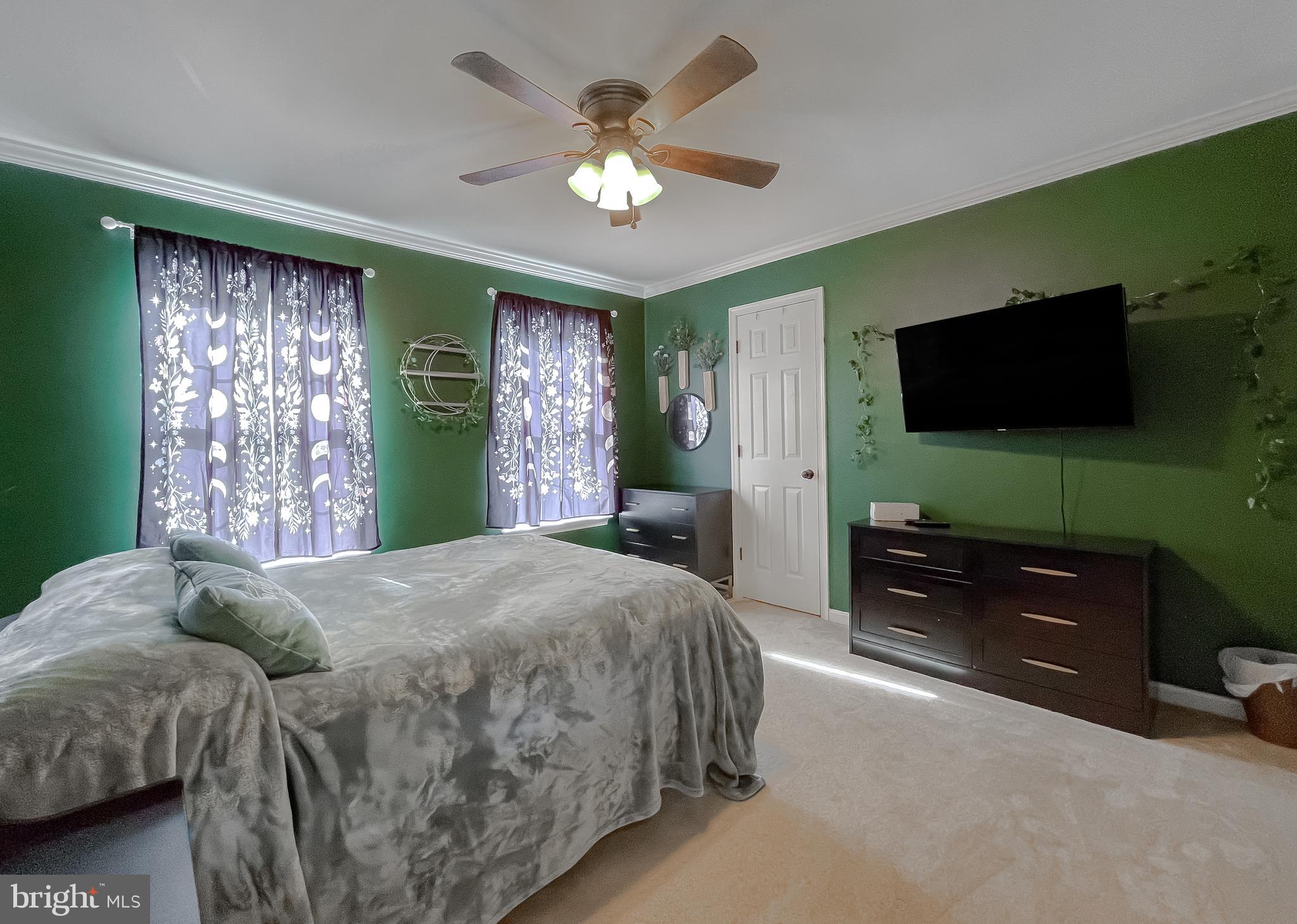 44906 GOLDEN EYE COURT