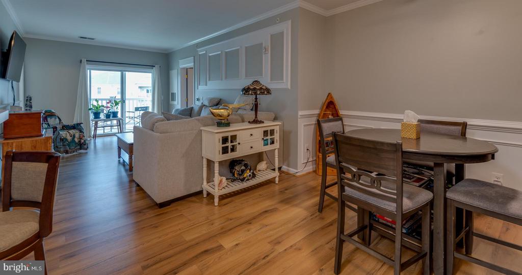 23560 F D R BOULEVARD Unit: 405
