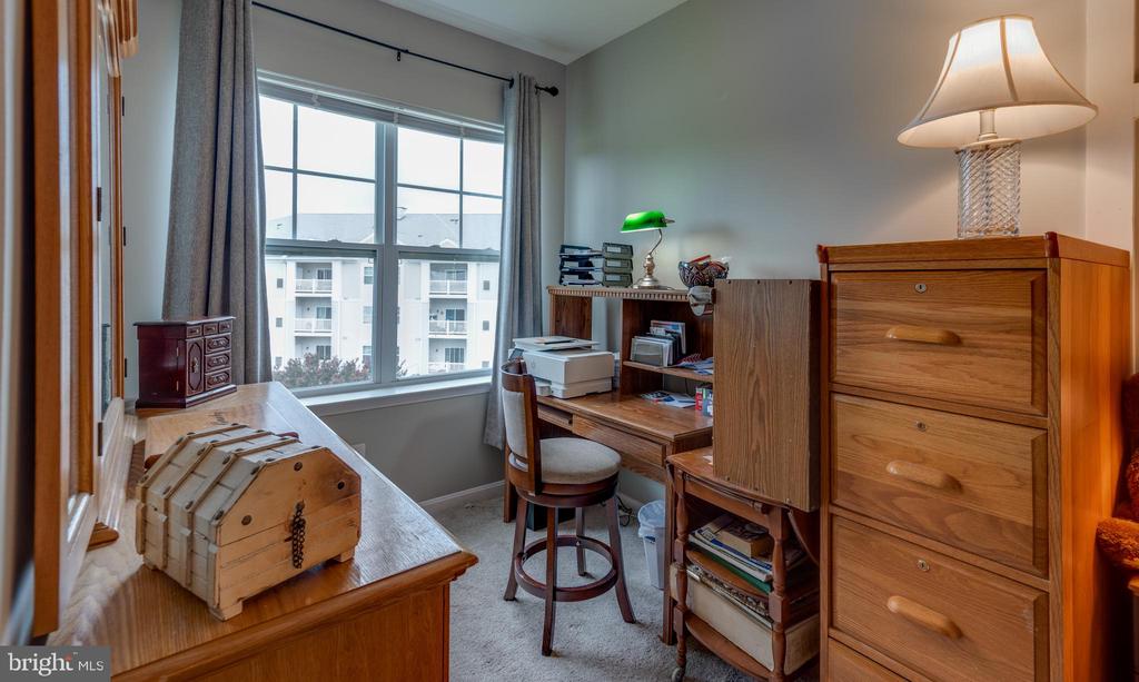 23560 F D R BOULEVARD Unit: 405