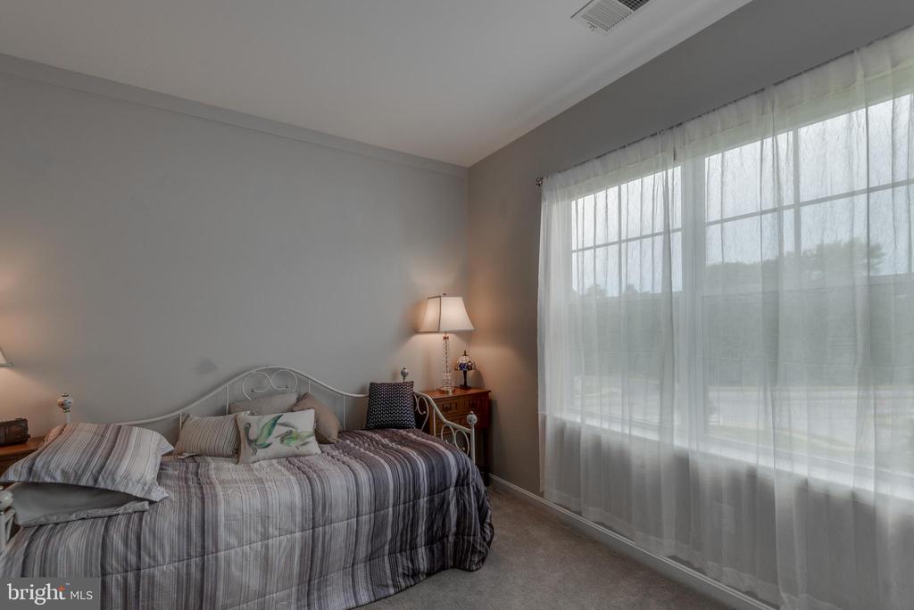 23560 F D R BOULEVARD Unit: 405