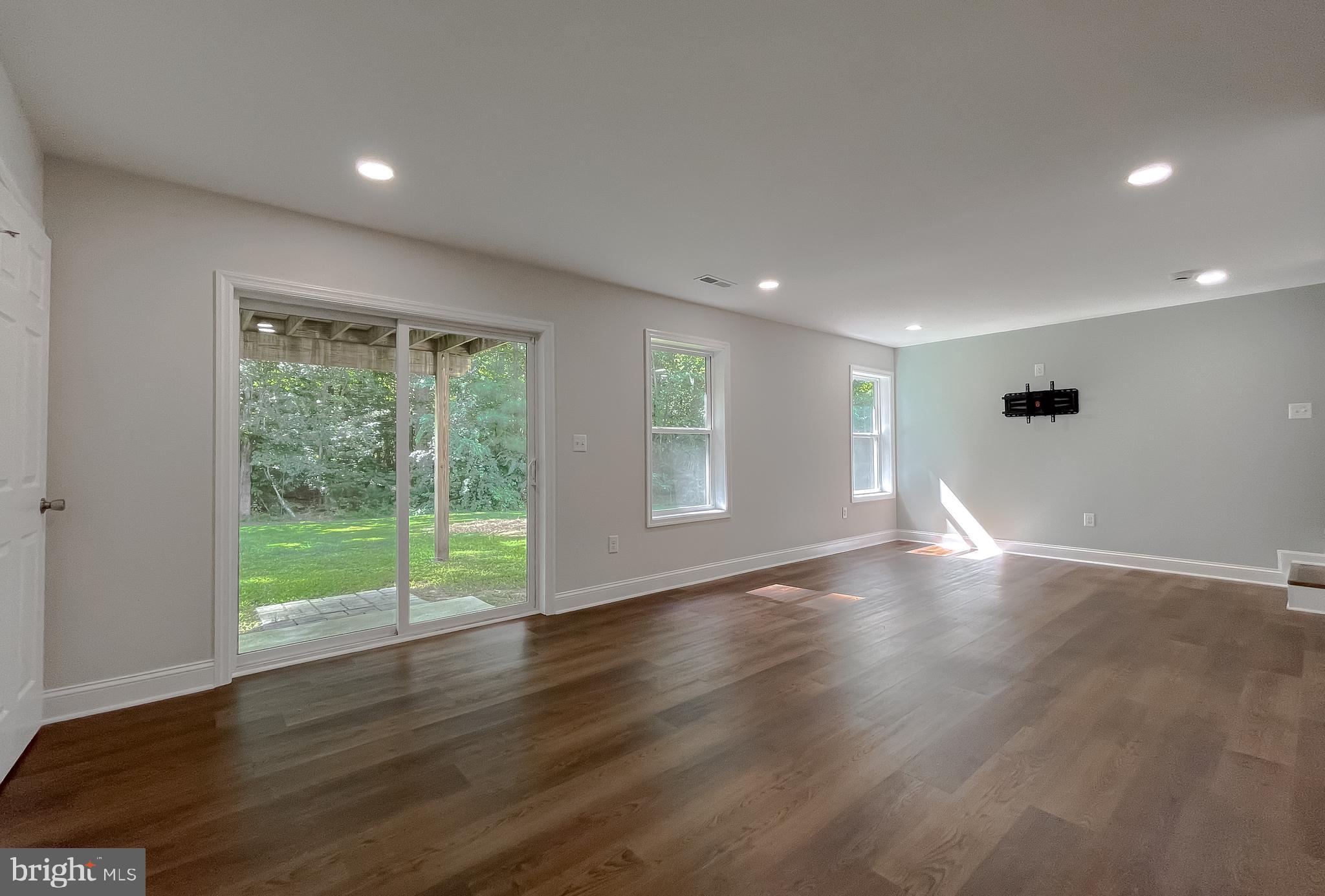 48875 GEORGE BONDS LANE