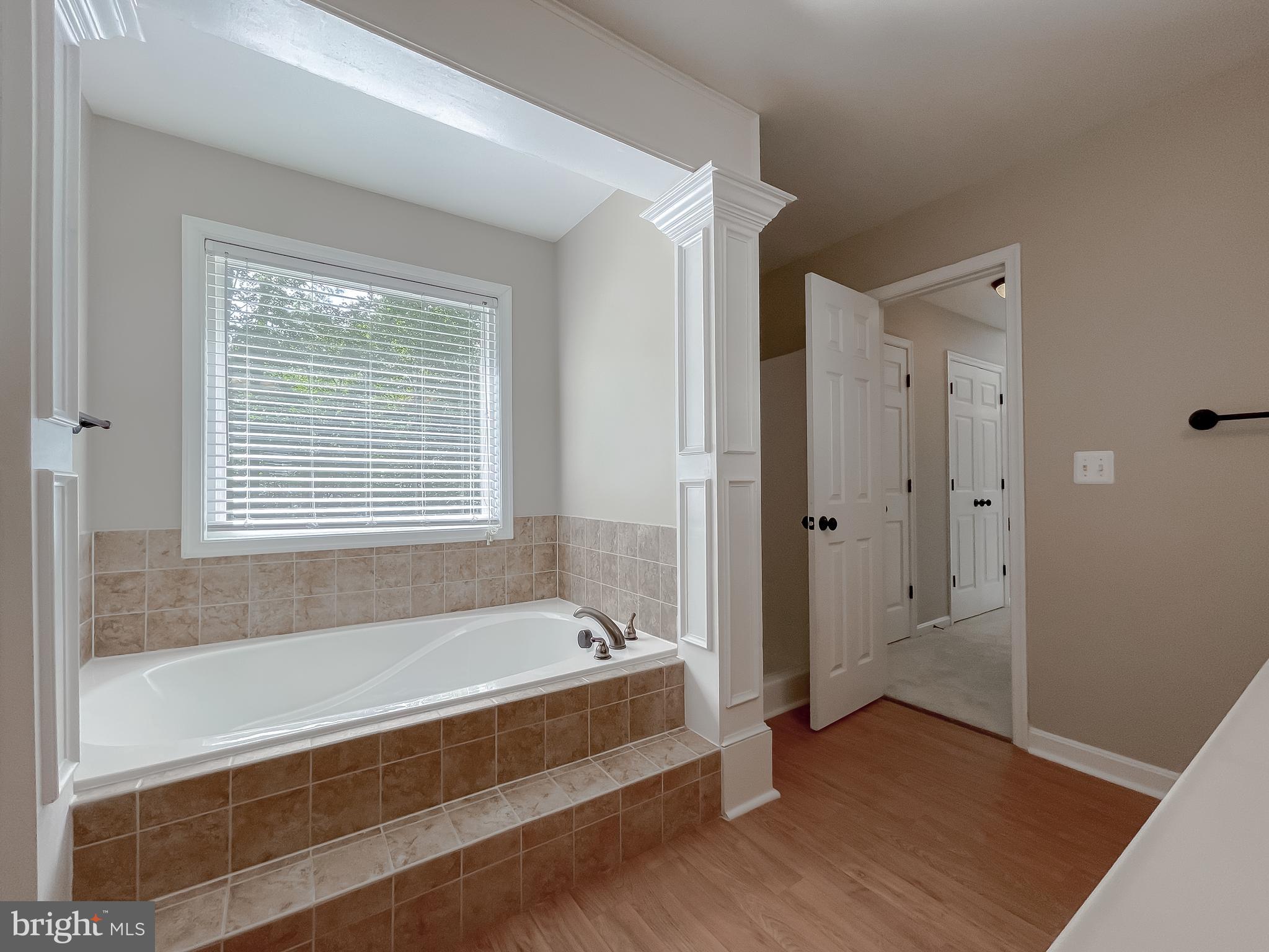 48875 GEORGE BONDS LANE