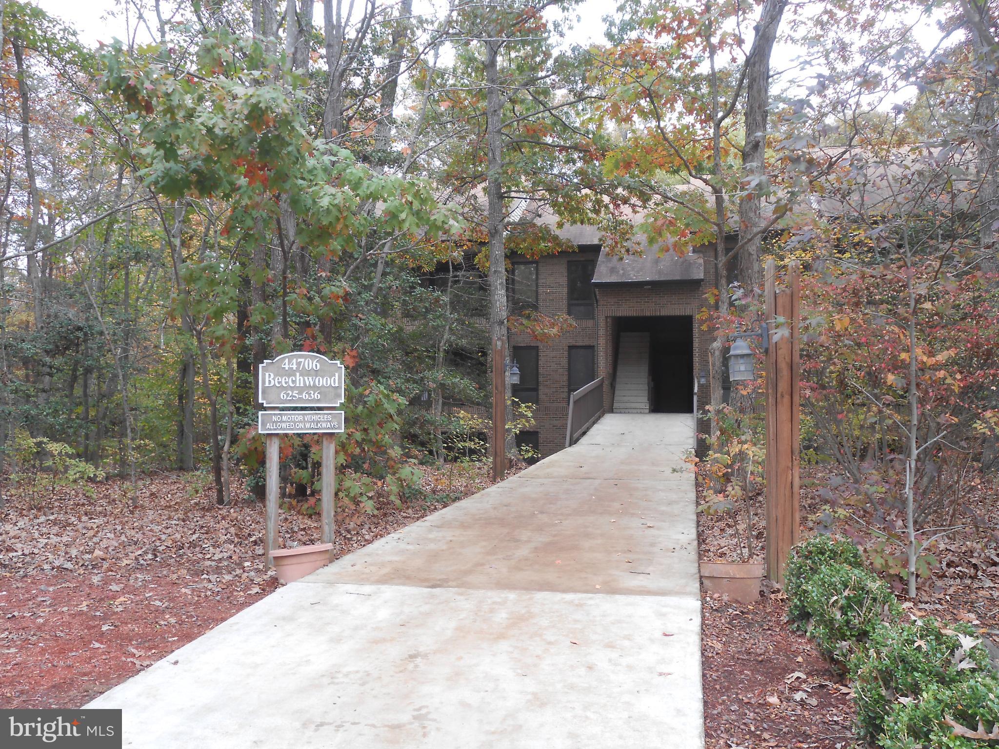 44706 BEECHWOOD COURT 636 636