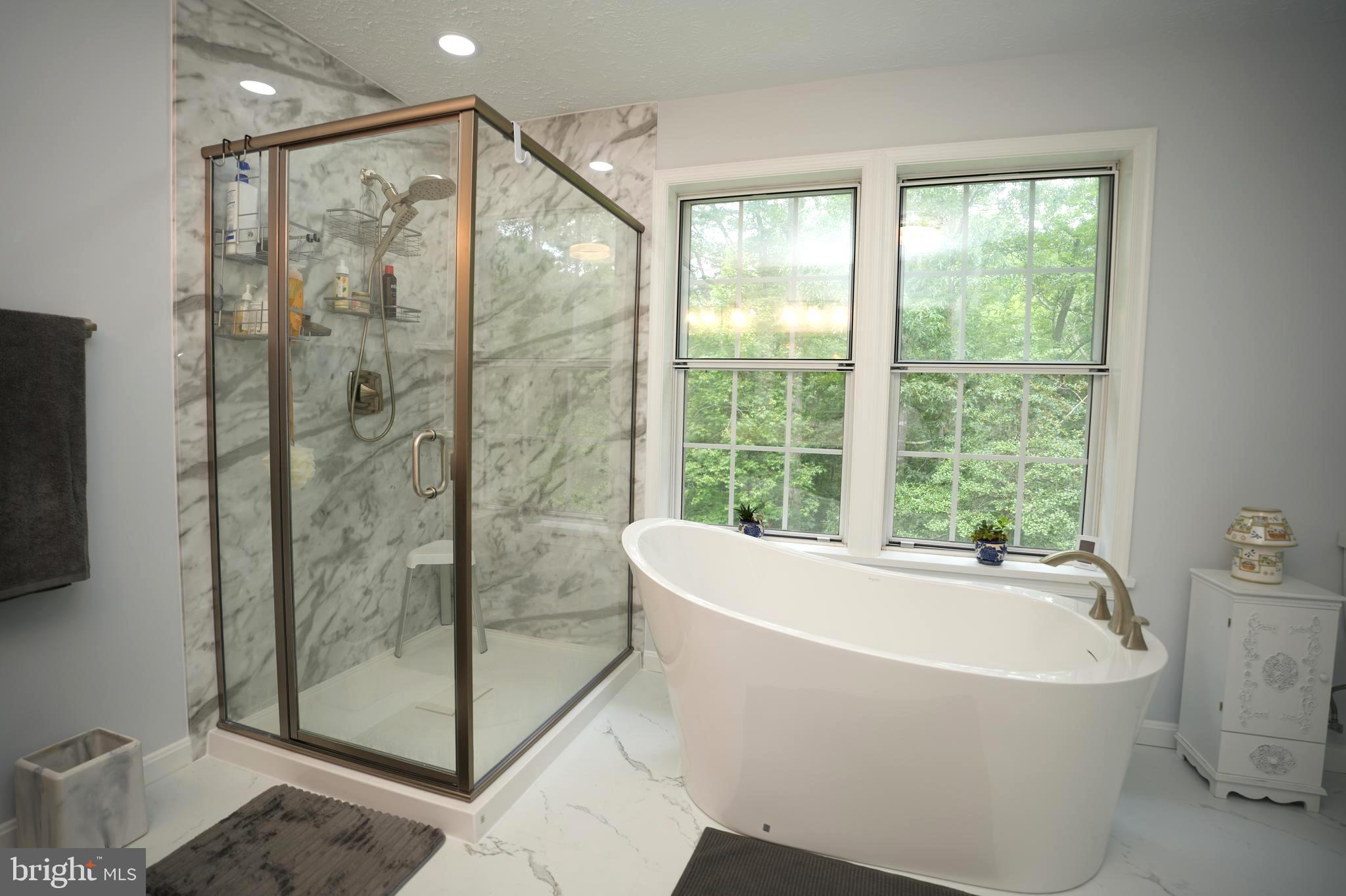 23185 PINEY WOOD CIRCLE