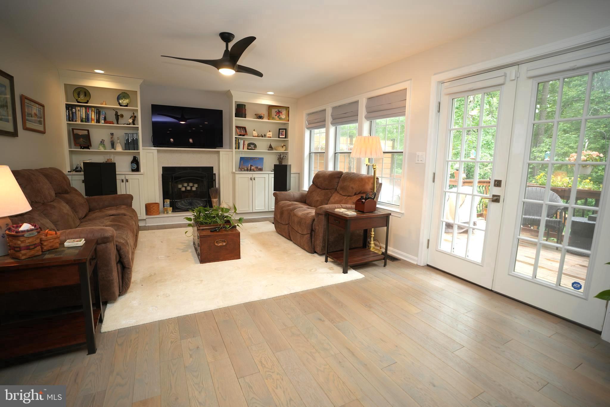 23185 PINEY WOOD CIRCLE