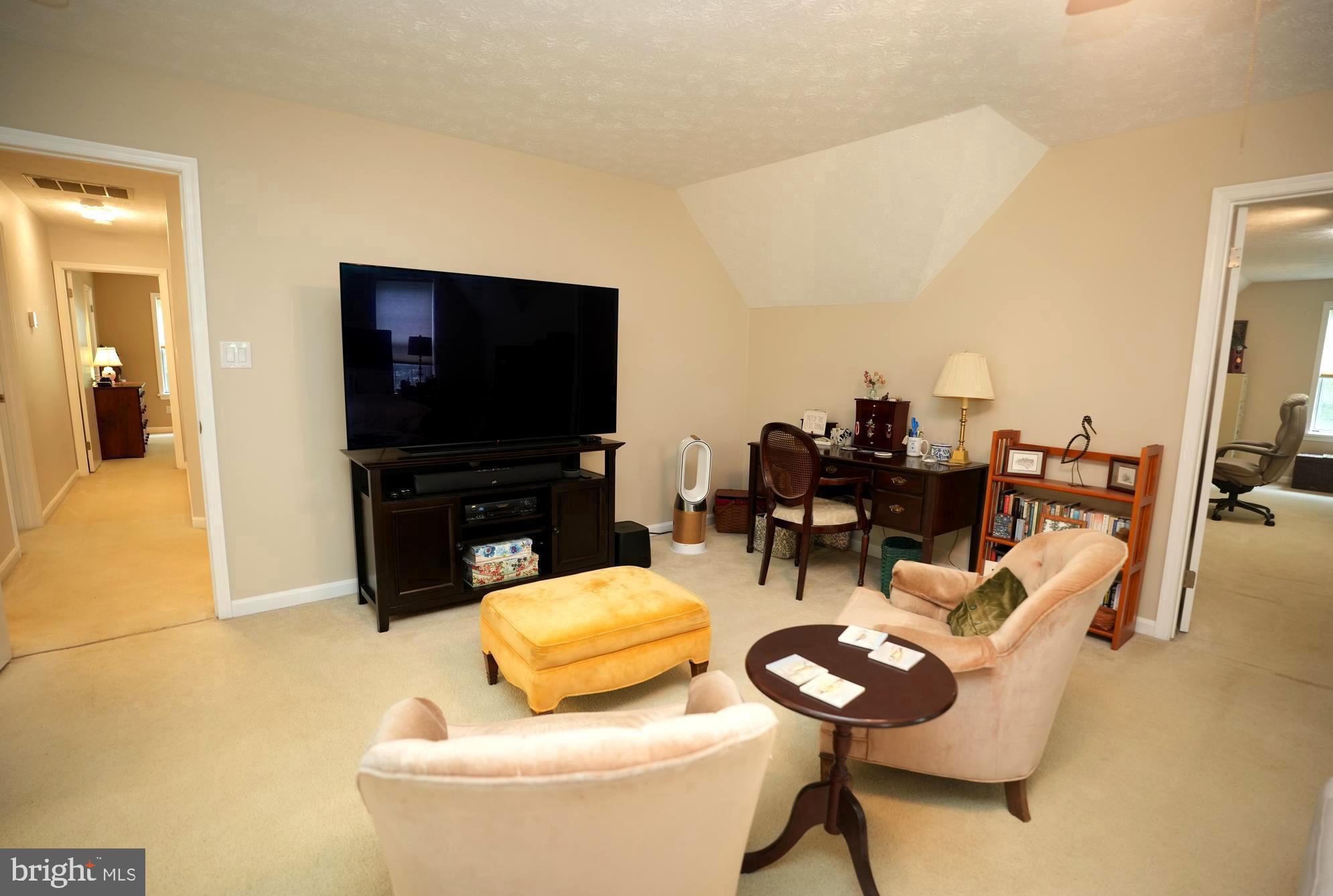 23185 PINEY WOOD CIRCLE