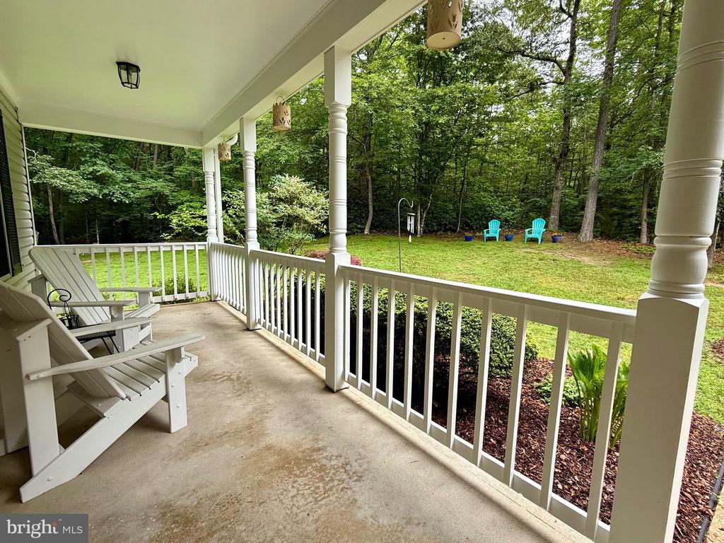 23185 PINEY WOOD CIRCLE