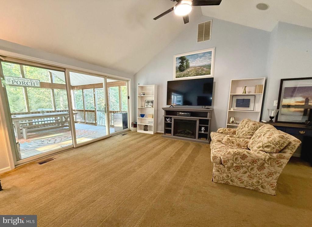 43220 ROSALINDS DRIVE