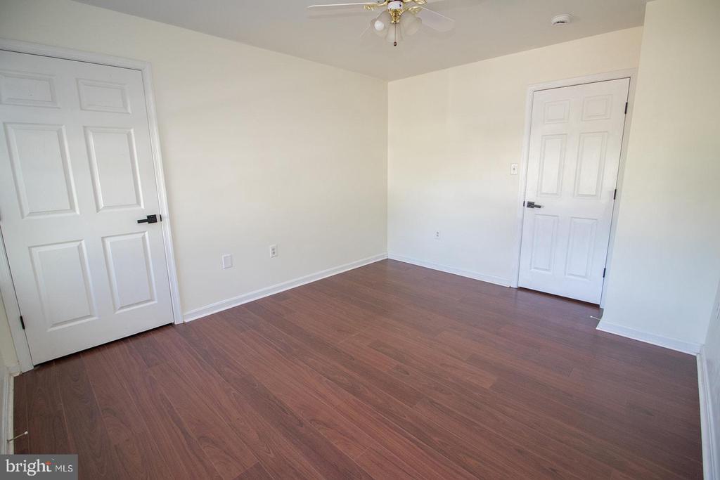 20766 WOLFTRAP STREET