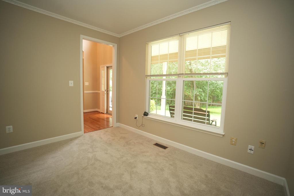 20814 DEER WOOD PARK DRIVE