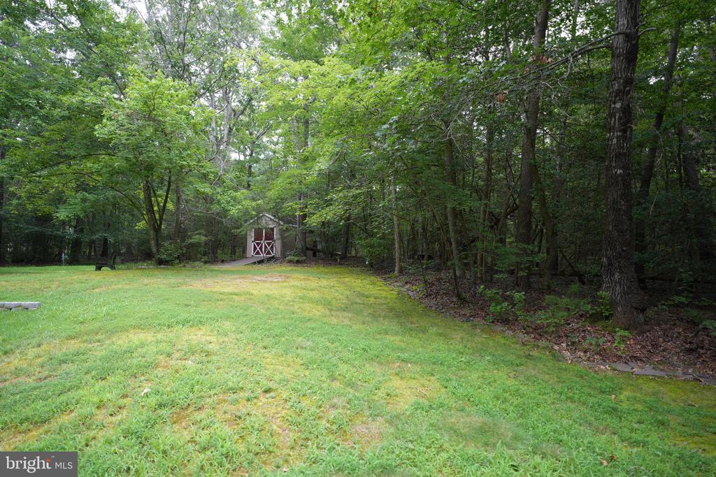 20814 DEER WOOD PARK DRIVE
