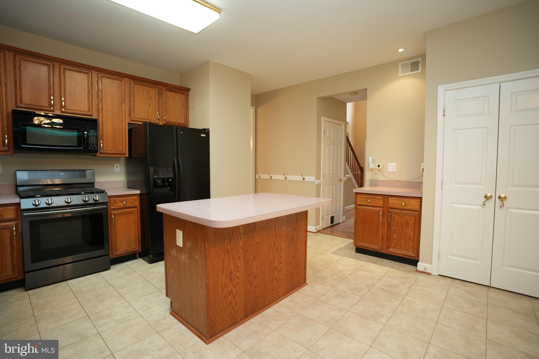 20814 DEER WOOD PARK DRIVE