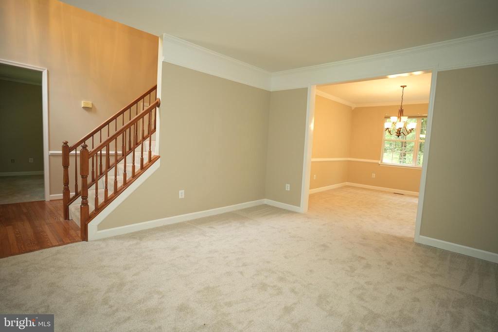 20814 DEER WOOD PARK DRIVE