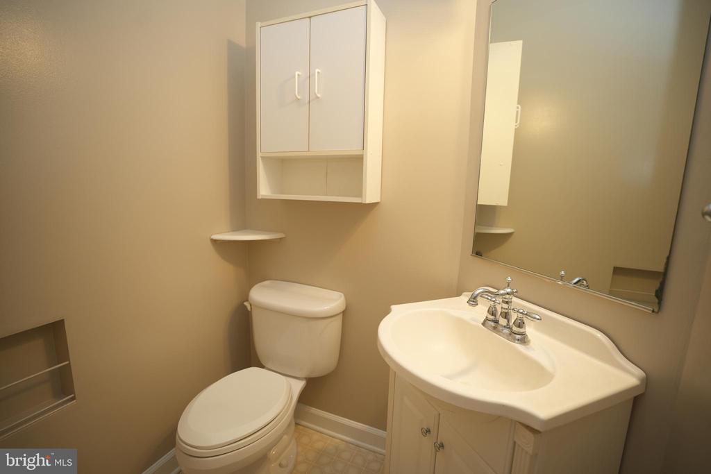 20814 DEER WOOD PARK DRIVE