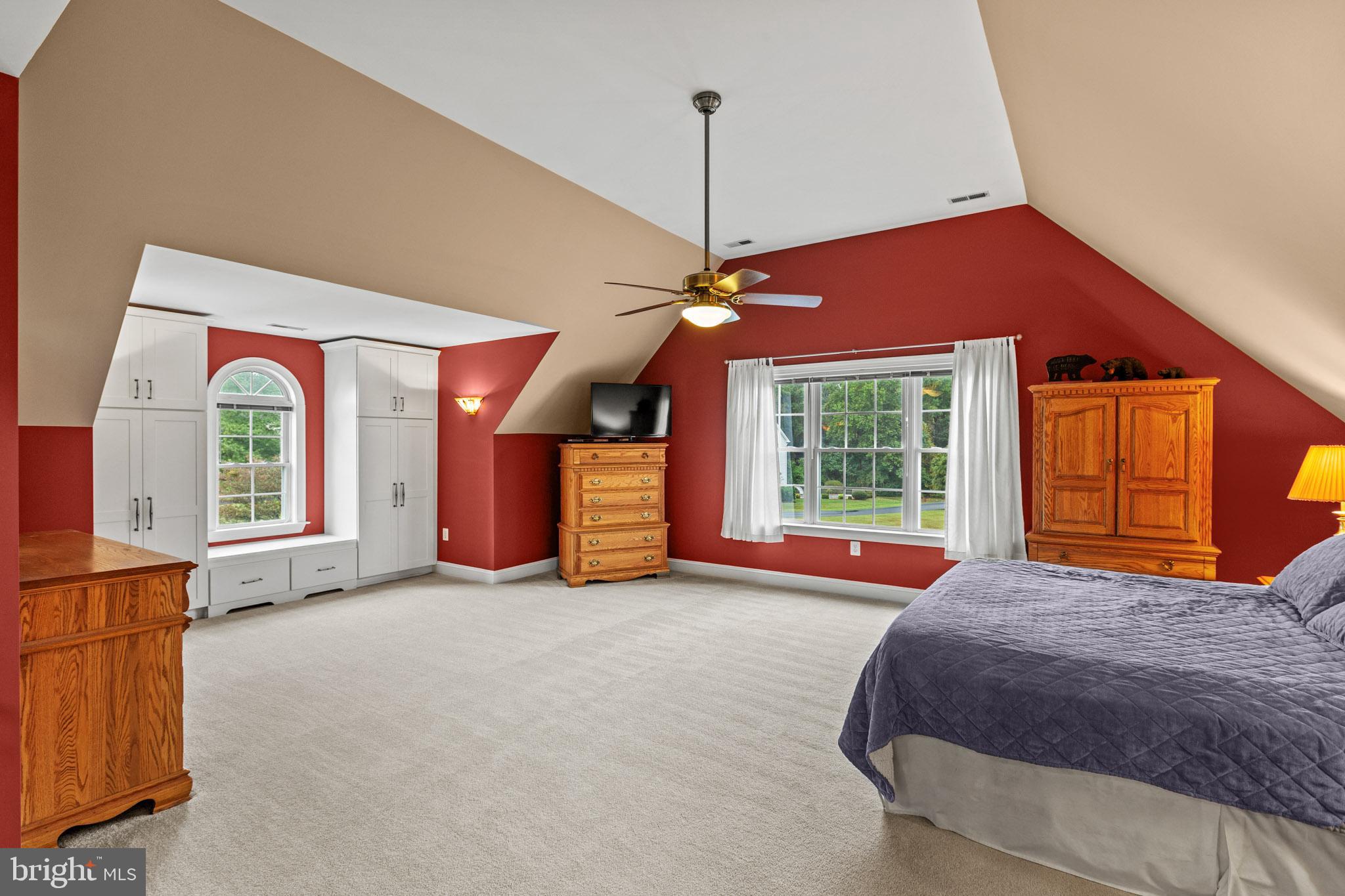 44297 READ COURT