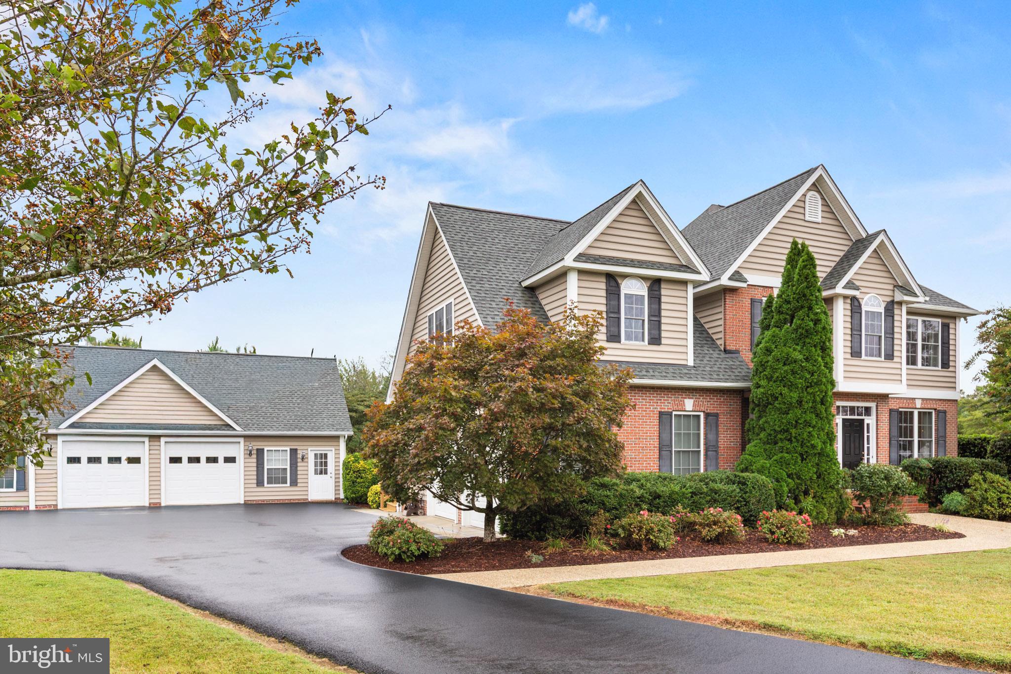 44297 READ COURT
