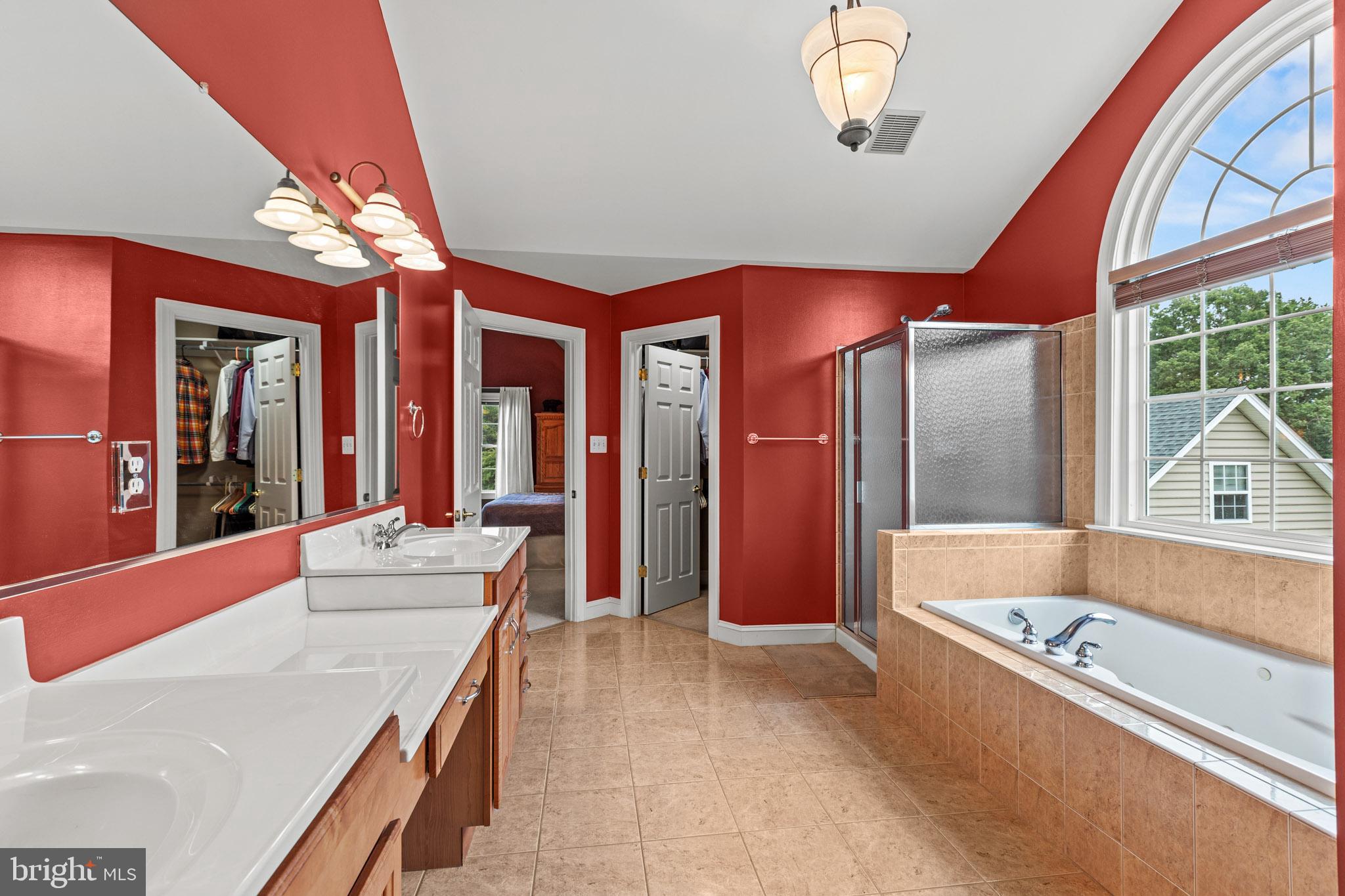 44297 READ COURT