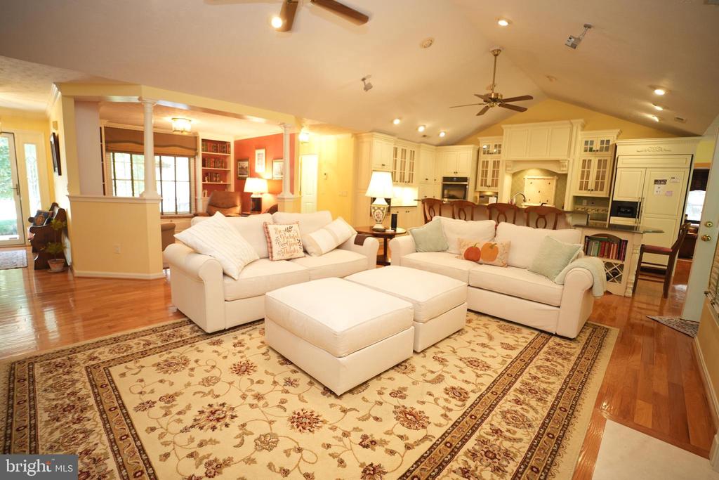 23139 CLOVER RIDGE LANE