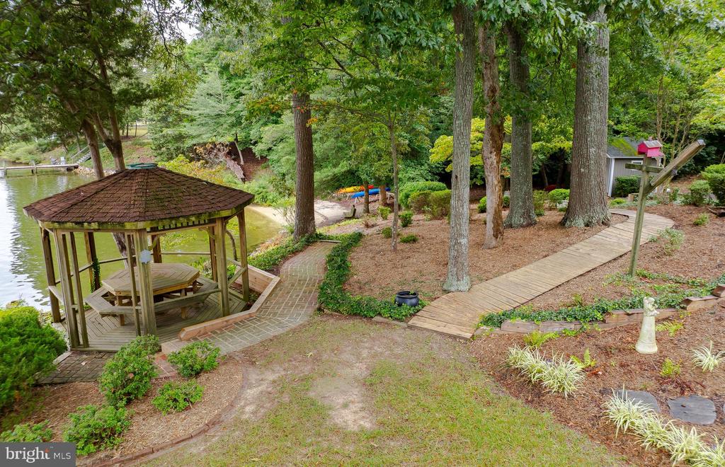 44973 SMITHS NURSERY ROAD