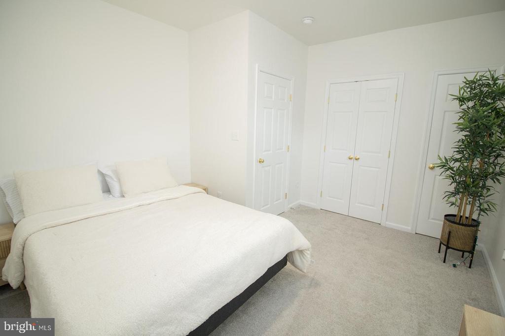 47135 FESTIVAL COURT