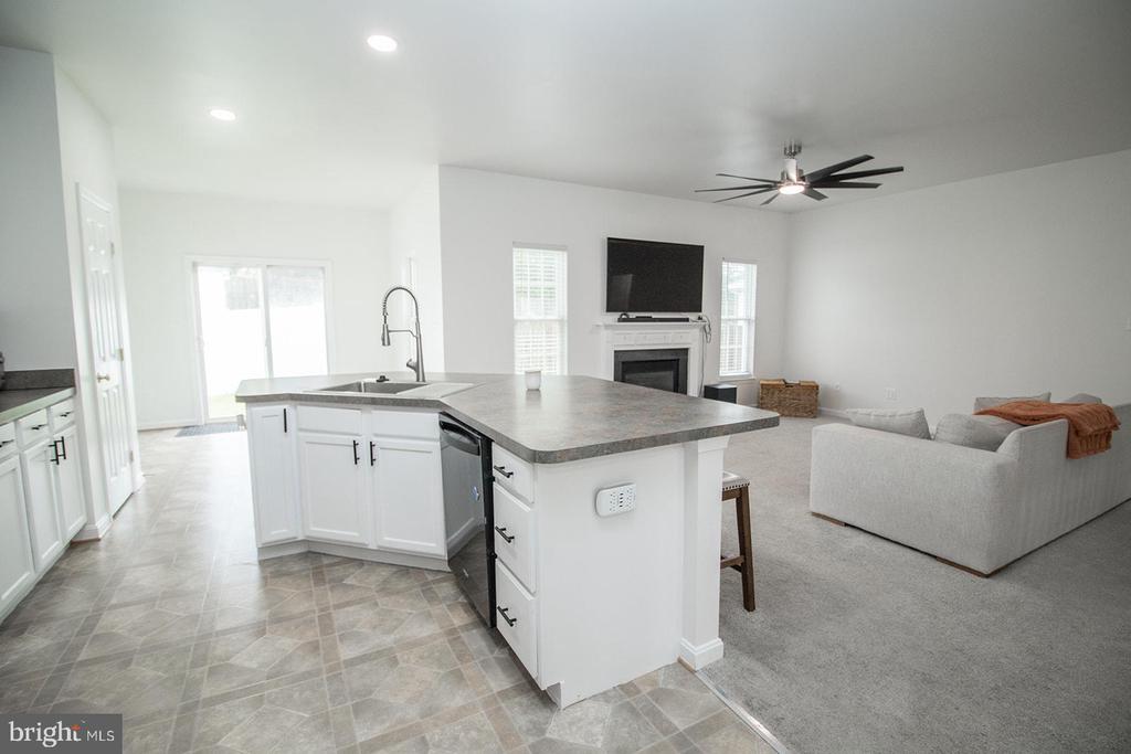 47135 FESTIVAL COURT