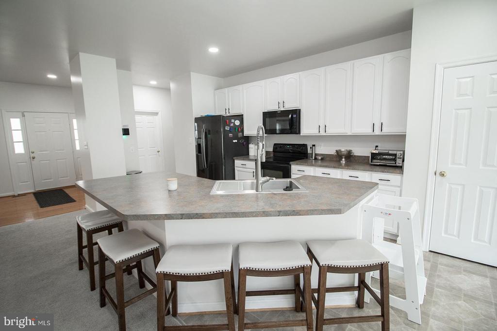 47135 FESTIVAL COURT