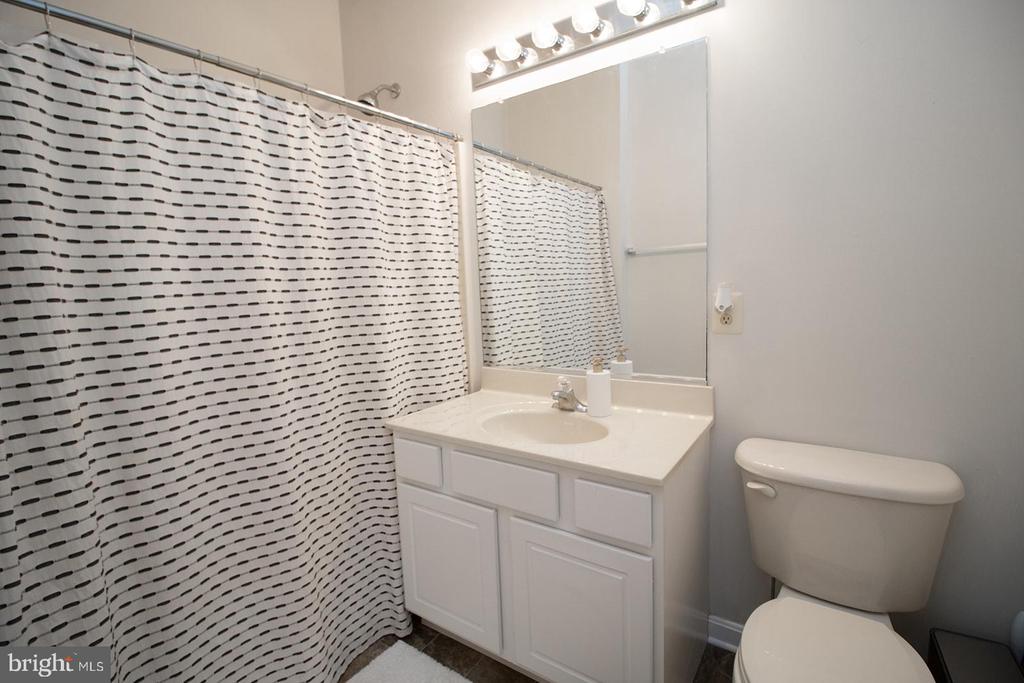 47135 FESTIVAL COURT