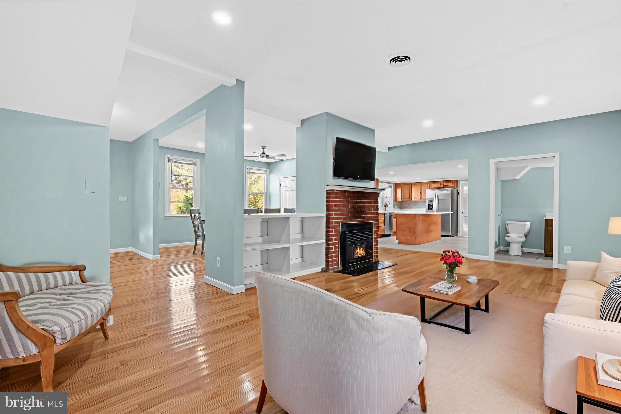 17203 PINEY POINT ROAD