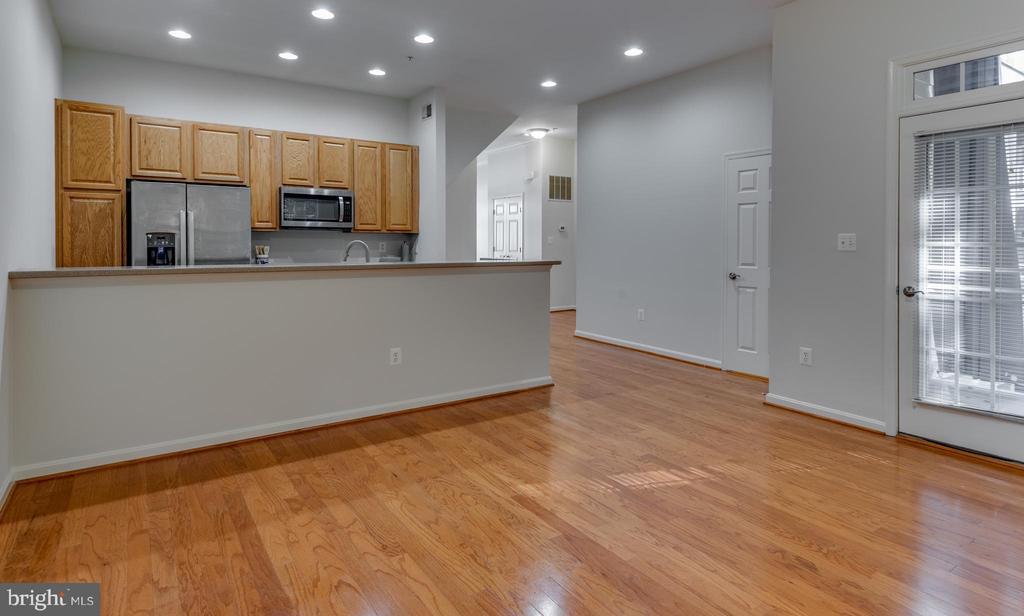 22539 LANDING WAY