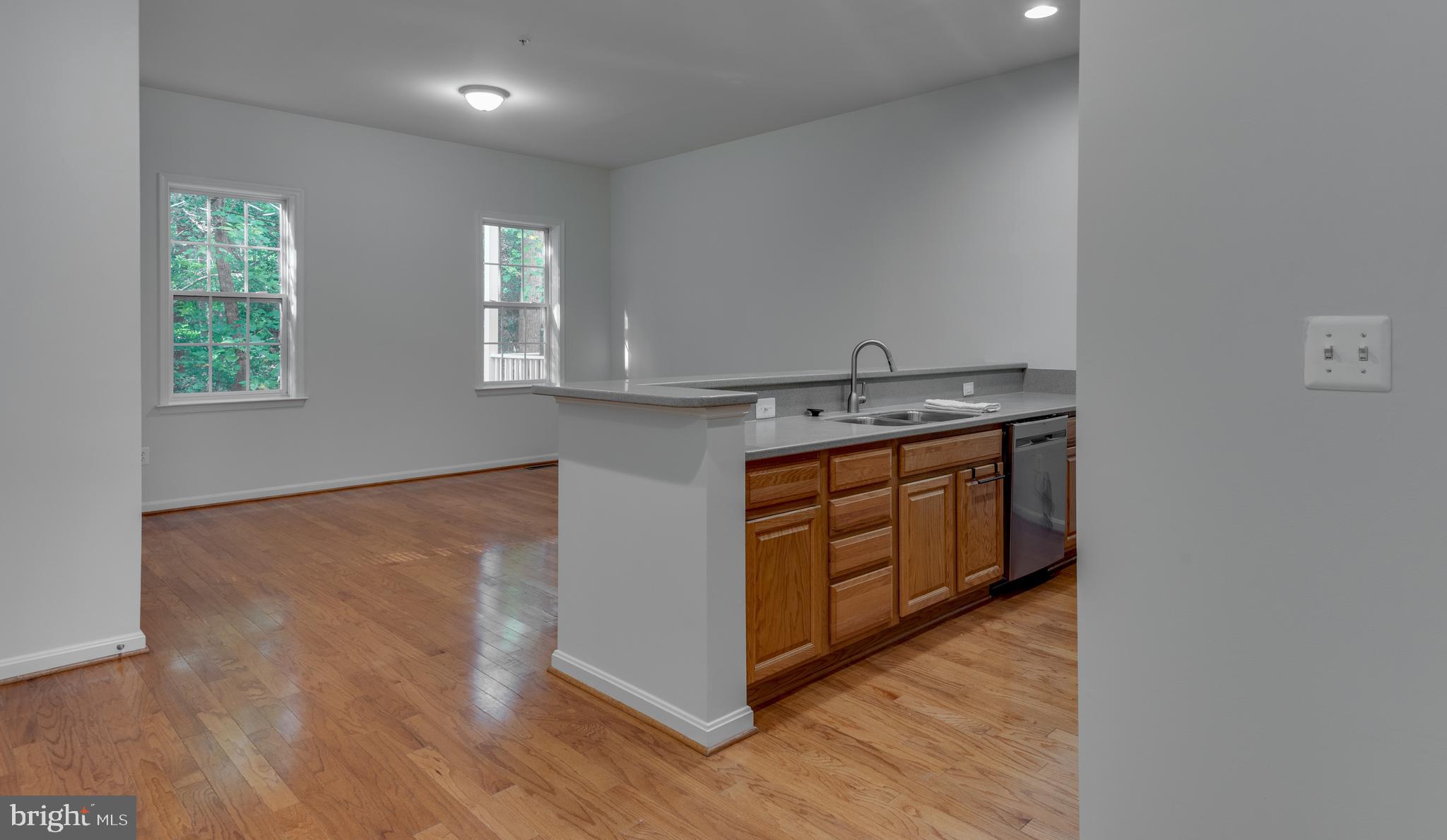22539 LANDING WAY
