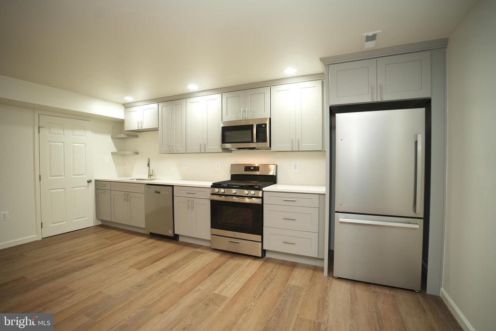 22271 GOLDENROD DRIVE BASEMENT APARTMENT