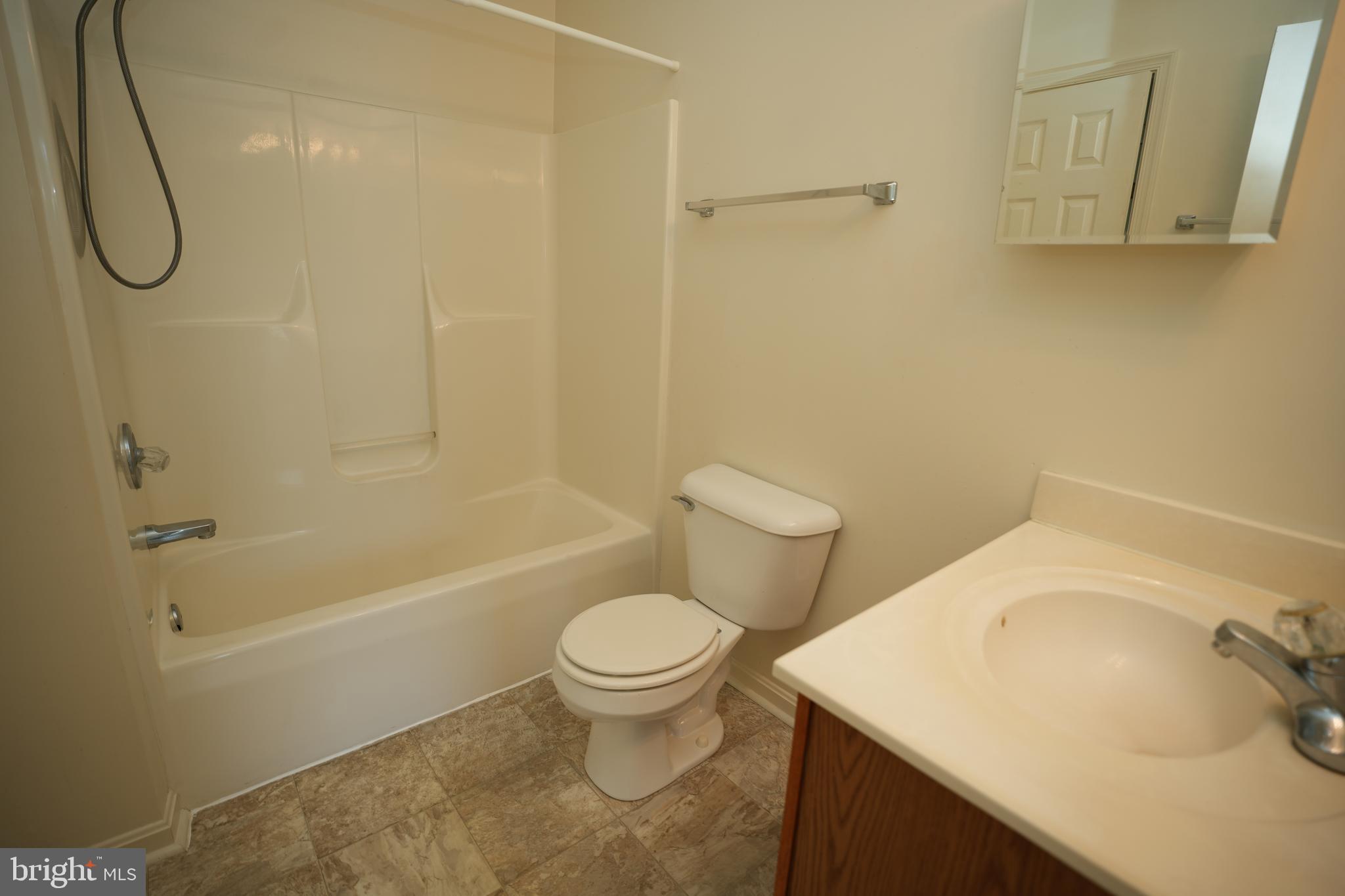 45828 WOLFTRAP WAY