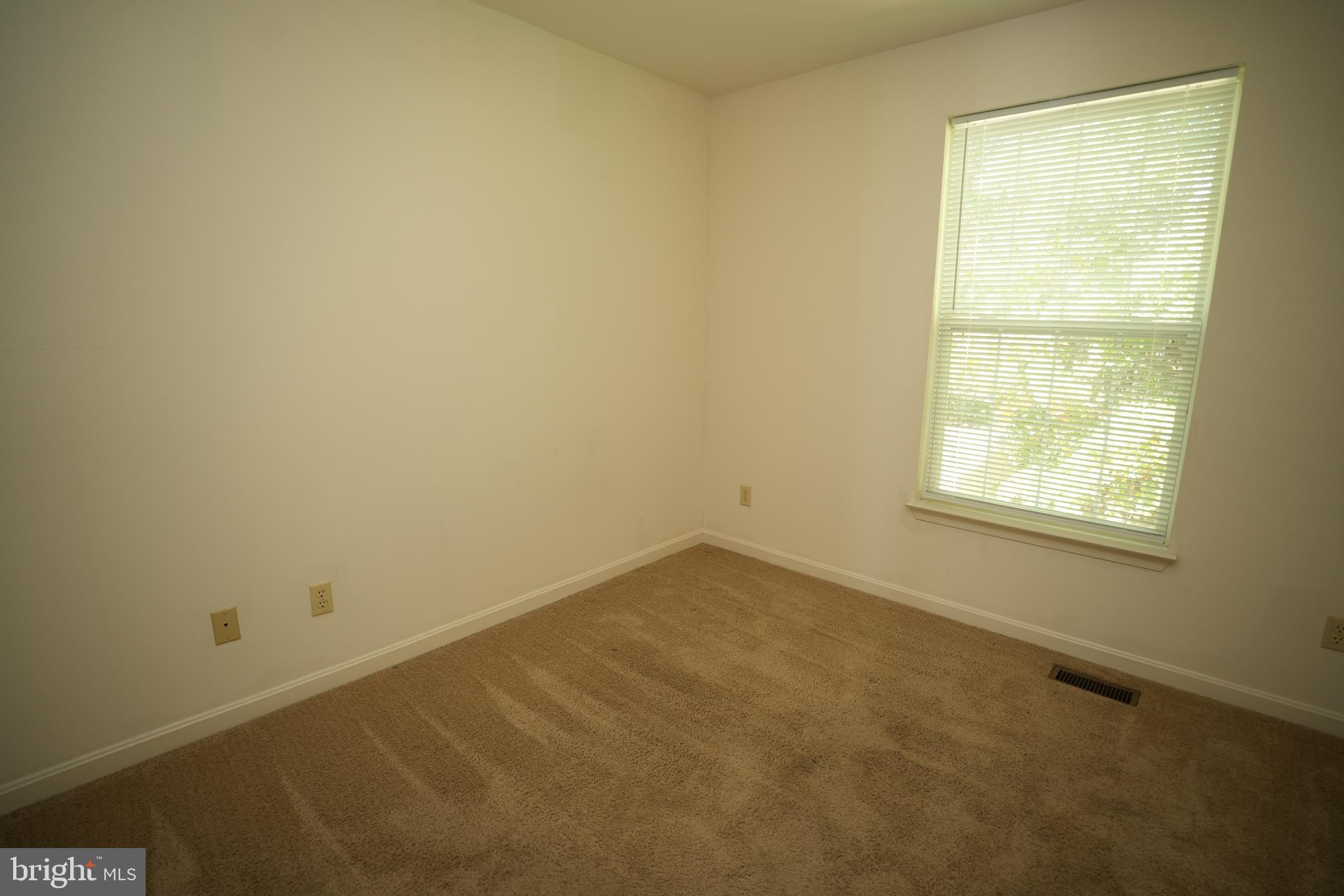 45828 WOLFTRAP WAY